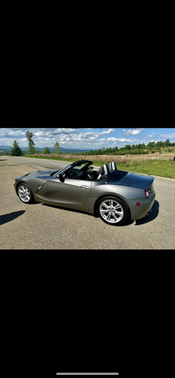 2005 BMW Z4 3.0i Roadster