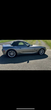 2005 BMW Z4 3.0i Roadster