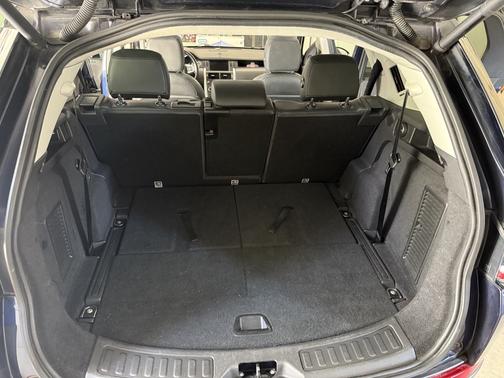 2017 Land Rover Discovery Sport HSE LUX