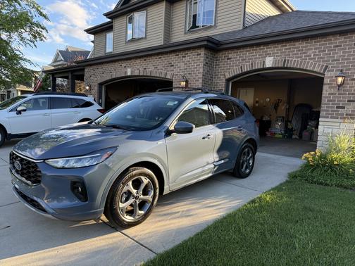 Blue 2023 Ford Escape ST-Line Select
