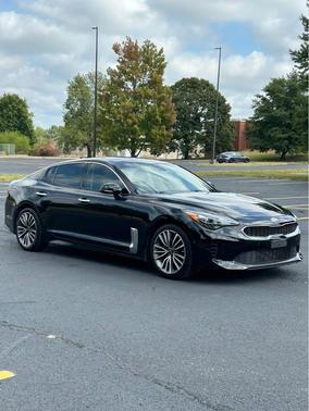 Black 2018 Kia Stinger Premium
