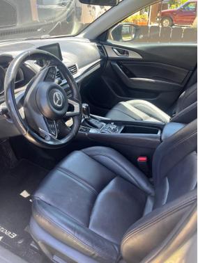 2018 Mazda Mazda3 Touring