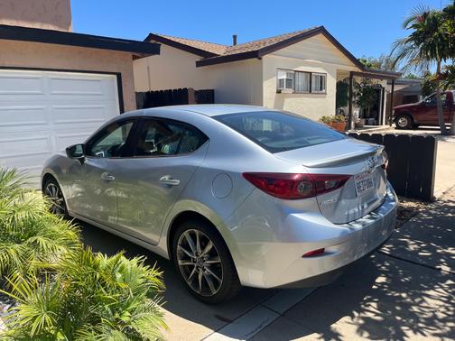 2018 Mazda Mazda3 Touring