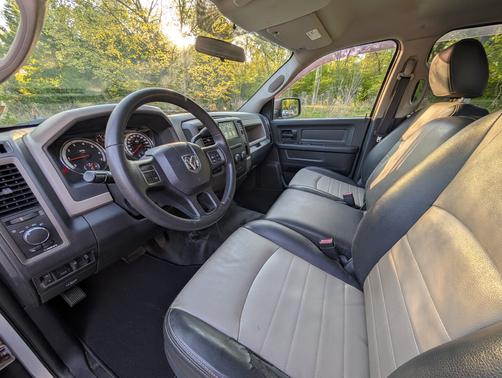 Silver 2012 RAM 1500 SLT