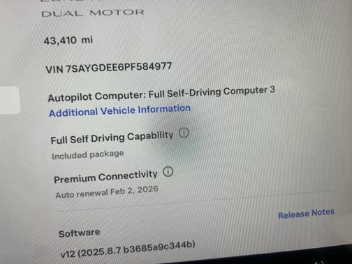 2023 Tesla Model Y Long Range