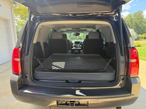Gray 2018 Chevrolet Tahoe LT