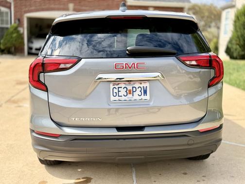 Gray 2020 GMC Terrain SLE