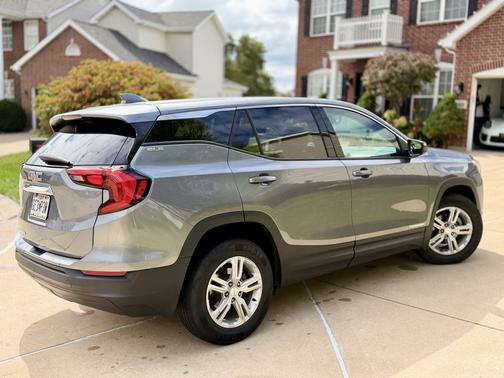 Gray 2020 GMC Terrain SLE