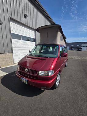 Red 2001 Volkswagen Eurovan MV