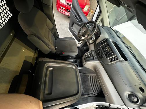 White 2013 Nissan NV200 SV