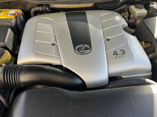 2005 Lexus LS 430 Base