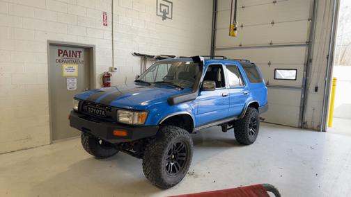 1995 Toyota 4Runner SR5 V6 4WD