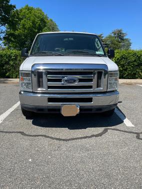 White 2011 Ford E350 Super Duty XLT