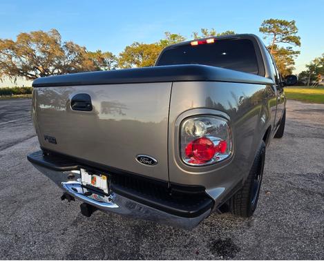 2001 Ford F-150 XLT SuperCrew