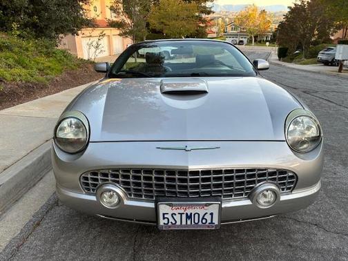 2004 Ford Thunderbird Deluxe