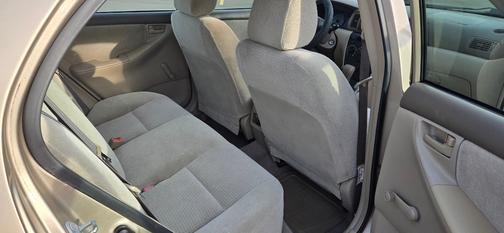 Beige 2007 Toyota Corolla CE