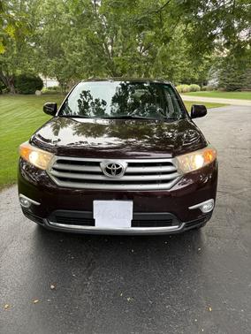 Red 2011 Toyota Highlander Limited