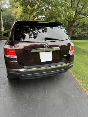 Red 2011 Toyota Highlander Limited