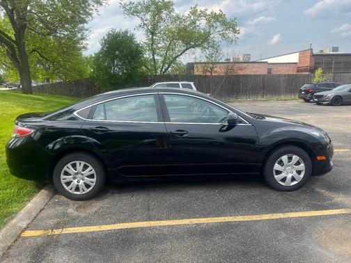Black 2012 Mazda Mazda6 i Sport