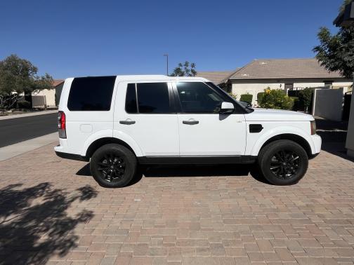 2011 Land Rover LR4 HSE