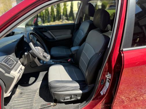 Red 2018 Subaru Forester 2.5i Premium