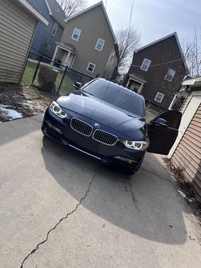 Brown 2013 BMW 328 i xDrive