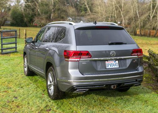 2019 Volkswagen Atlas 3.6L SEL R-Line