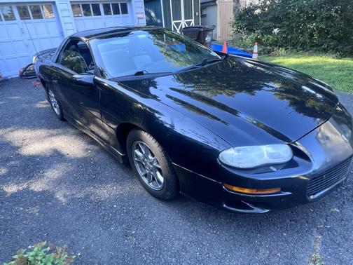 Black 2002 Chevrolet Camaro Base