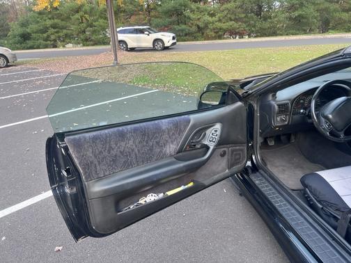 Black 2002 Chevrolet Camaro Base