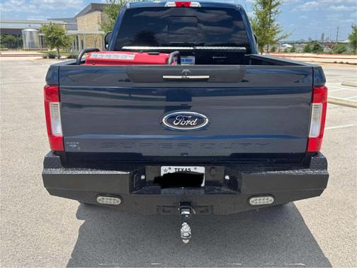 Blue 2017 Ford F-250 Lariat