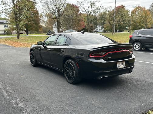 2015 Dodge Charger SXT