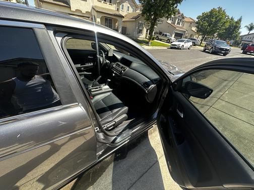 Gray 2012 Honda Accord SE