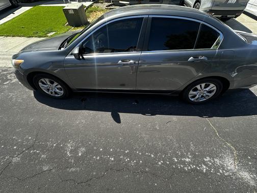 Gray 2012 Honda Accord SE