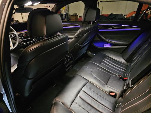 2020 BMW 540 i