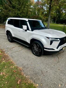 White 2025 Lexus GX 550 Premium+