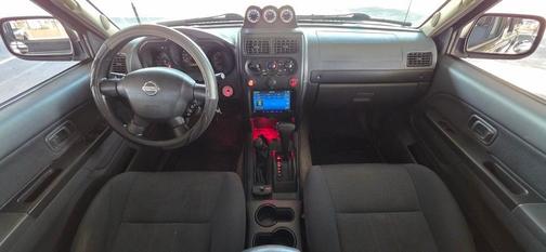 Black 2002 Nissan Frontier XE Crew Cab