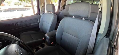 Black 2002 Nissan Frontier XE Crew Cab