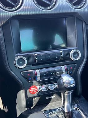 White 2016 Ford Mustang GT Premium