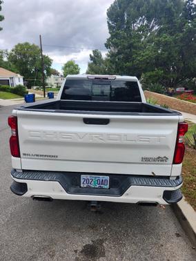 White 2019 Chevrolet Silverado 1500 High Country