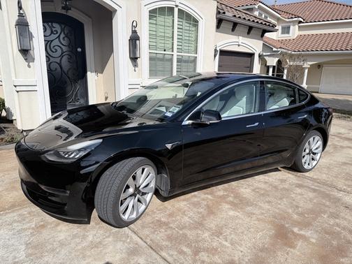 2018 Tesla Model 3 Mid Range