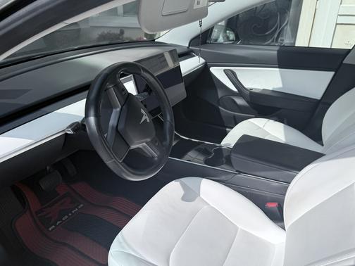 2018 Tesla Model 3 Mid Range