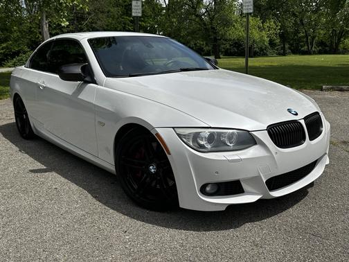 2013 BMW 335 is
