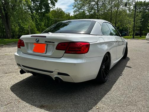 2013 BMW 335 is
