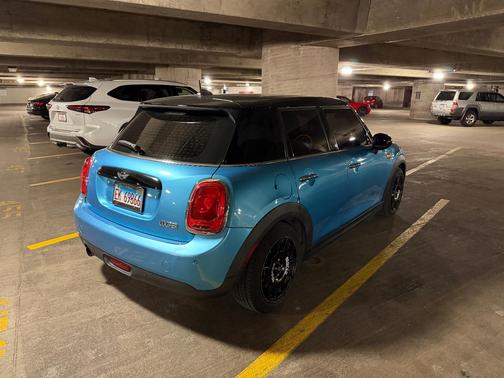 Blue 2016 MINI Hardtop Cooper