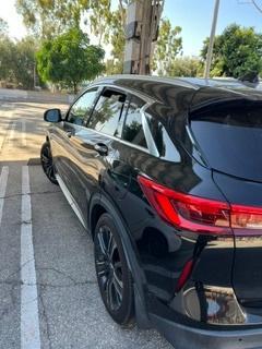 Black 2021 INFINITI QX50 LUXE