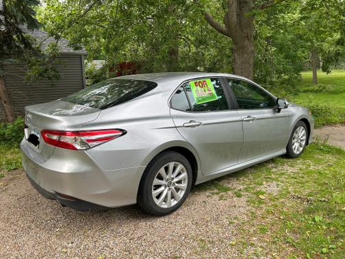 2018 Toyota Camry LE