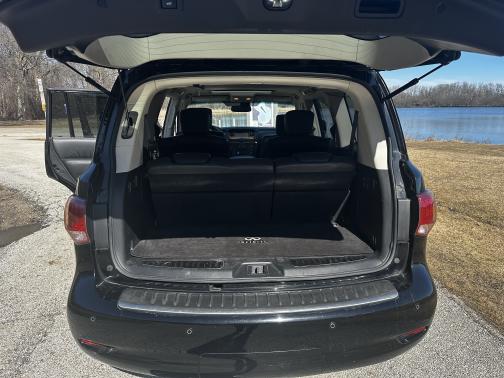 2014 INFINITI QX80 Base