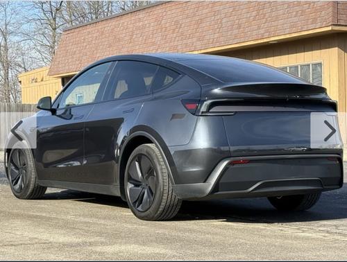 2026 Tesla Model Y Premium RWD