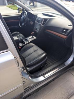 Blue 2013 Subaru Outback 2.5i Limited