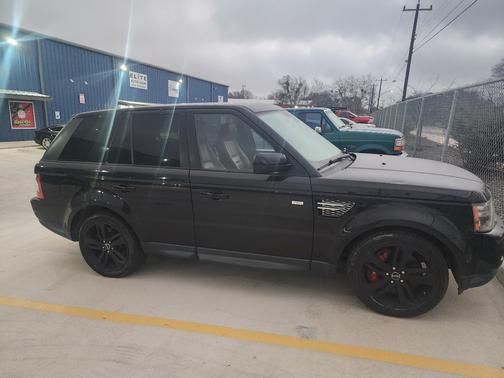 Black 2013 Land Rover Range Rover Sport Supercharged